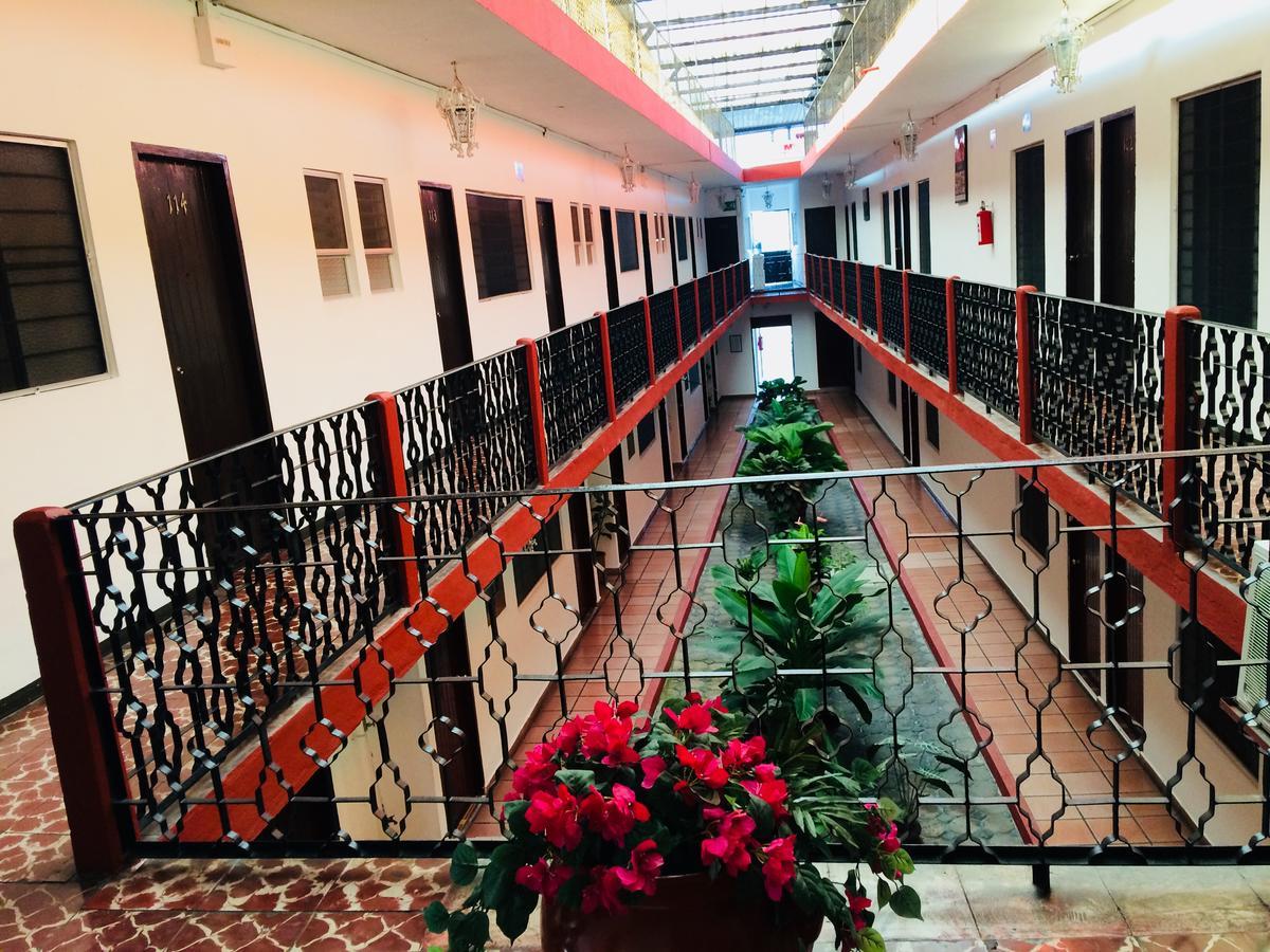Hotel Maria De Lourdes Tuxtepec Zewnętrze zdjęcie